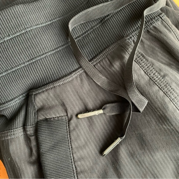 Dance Studio Mid-Rise Pant Regular Black Sz 4 LIKE-NEW - Picture 12 of 12